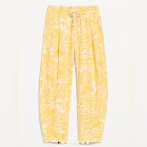 Old Navy High-Waisted Crinkle Gauze Barrel Ankle Pants